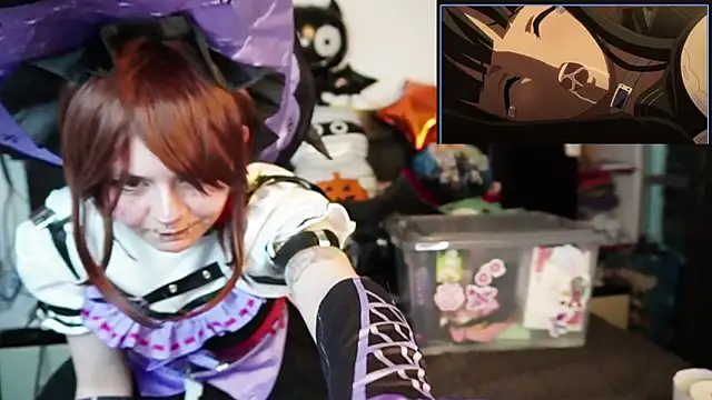 Snapshot of Devil_And_Princess chatting on 11/01/25, 03:30 Devil And Princess online show from 11/01/25, 03:30