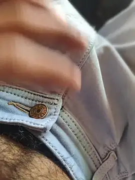 Snapshot of Mr_skywalker chatting on 03/16/26, 07:45 Mr skywalker online show from 03/16/26, 07:45