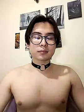 Snapshot of Dante_Gothic chatting on 03/14/25, 02:31 Dante Gothic online show from 03/14/25, 02:31