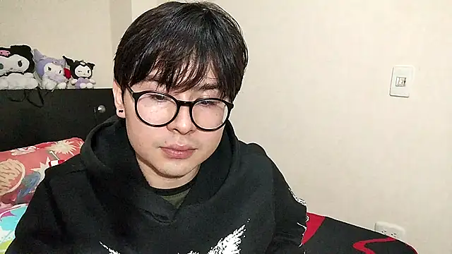 Snapshot of Dante_Gothic chatting on 12/01/25, 11:32 Dante Gothic online show from 12/01/25, 11:32