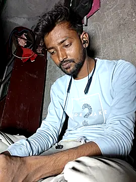 India HOT23 online show from 04/28/26, 06:46