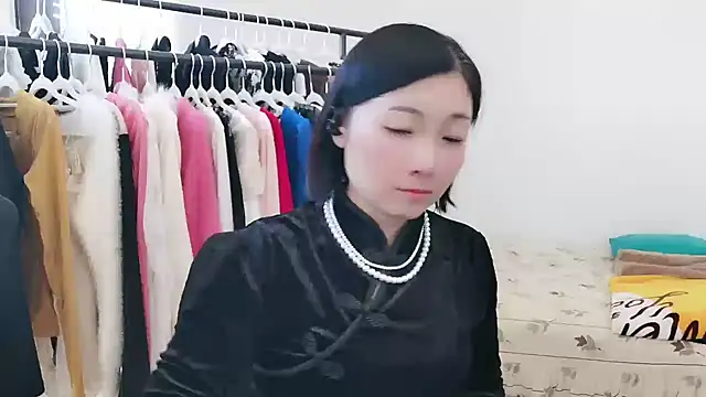 Rachel-6600 online show from 12/18/25, 03:12