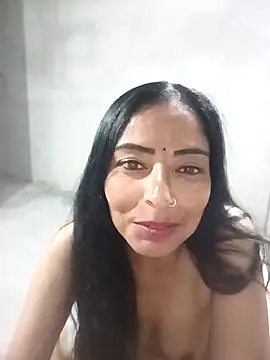 Snapshot of Shurbhi-Sharma chatting on 03/18/25, 06:15 Shurbhi-Sharma online show from 03/18/25, 06:15