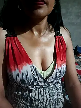 Snapshot of Shurbhi-Sharma chatting on 09/11/25, 06:19 Shurbhi-Sharma online show from 09/11/25, 06:19