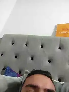 Snapshot of Andy-rtg chatting on 03/12/25, 01:25 Andy-rtg online show from 03/12/25, 01:25