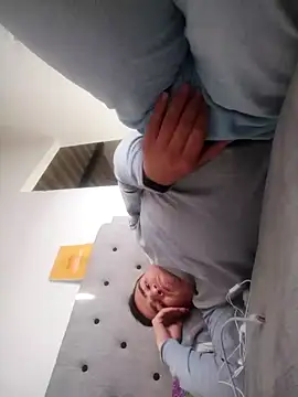 Snapshot of Andy-rtg chatting on 03/22/25, 09:42 Andy-rtg online show from 03/22/25, 09:42