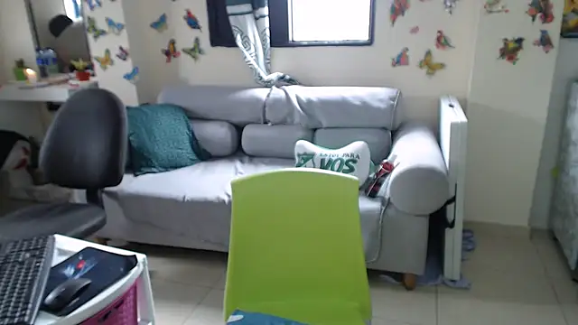 Snapshot of Olgahunder chatting on 07/11/26, 04:43 Olgahunder online show from 07/11/26, 04:43