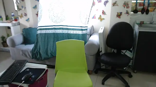 Snapshot of Olgahunder chatting on 07/13/26, 05:38 Olgahunder online show from 07/13/26, 05:38