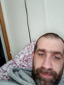 Snapshot of mayg chatting on 01/17/26, 05:38 mayg online show from 01/17/26, 05:38