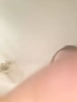 Snapshot of mayg chatting on 03/26/26, 05:29 mayg online show from 03/26/26, 05:29