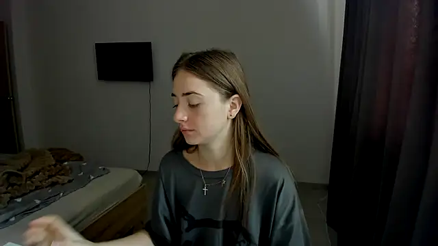 Snapshot of LilyHaart chatting on 09/09/25, 05:18 LilyHaart online show from 09/09/25, 05:18