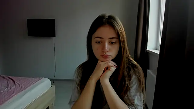 Snapshot of LilyHaart chatting on 11/22/25, 05:39 LilyHaart online show from 11/22/25, 05:39