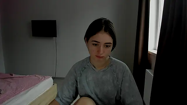 Snapshot of LilyHaart chatting on 11/29/25, 06:49 LilyHaart online show from 11/29/25, 06:49