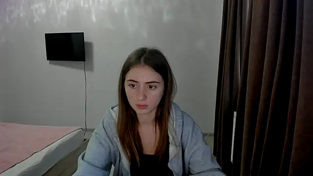 Snapshot of LilyHaart chatting on 12/03/25, 01:20 LilyHaart online show from 12/03/25, 01:20