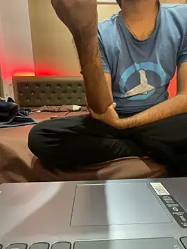 nightlife  12 online show from 12/18/25, 05:41