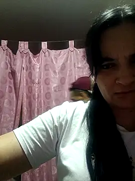 Snapshot of megan_milf79 chatting on 09/14/25, 04:55 megan milf79 online show from 09/14/25, 04:55
