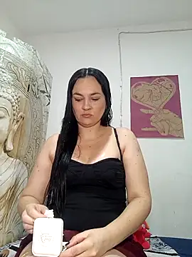 Snapshot of megan_milf79 chatting on 09/17/25, 03:14 megan milf79 online show from 09/17/25, 03:14
