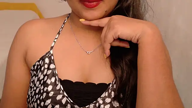 Snapshot of Cludi-New chatting on 06/17/26, 02:47 Cludi-New online show from 06/17/26, 02:47