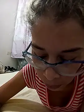 Sexi girl29 online show from 02/05/26, 02:27