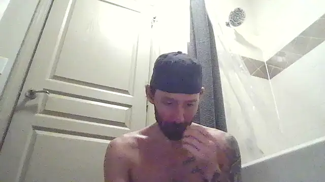 Snapshot of whowantsacreampie chatting on 04/11/26, 08:24 whowantsacreampie online show from 04/11/26, 08:24