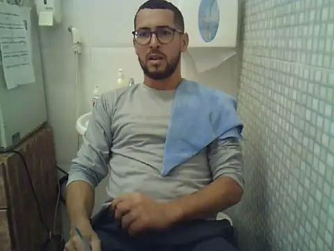 pdasgyn online show from 11/25/25, 01:33