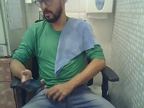 Snapshot of pdasgyn chatting on 03/16/26, 01:26 pdasgyn online show from 03/16/26, 01:26