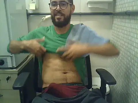 Snapshot of pdasgyn chatting on 04/23/26, 07:49 pdasgyn online show from 04/23/26, 07:49