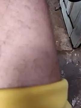 Snapshot of Fr1925 chatting on 11/13/25, 06:29 Fr1925 online show from 11/13/25, 06:29