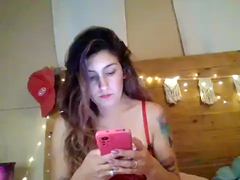 Snapshot of SSweetcandy_ chatting on 03/22/25, 01:22 SSweetcandy online show from 03/22/25, 01:22