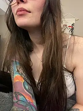 Snapshot of Te_para_2 chatting on 03/12/25, 04:08 Te para 2 online show from 03/12/25, 04:08