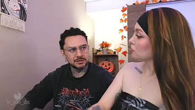 Snapshot of Te_para_2 chatting on 10/25/25, 04:24 Te para 2 online show from 10/25/25, 04:24