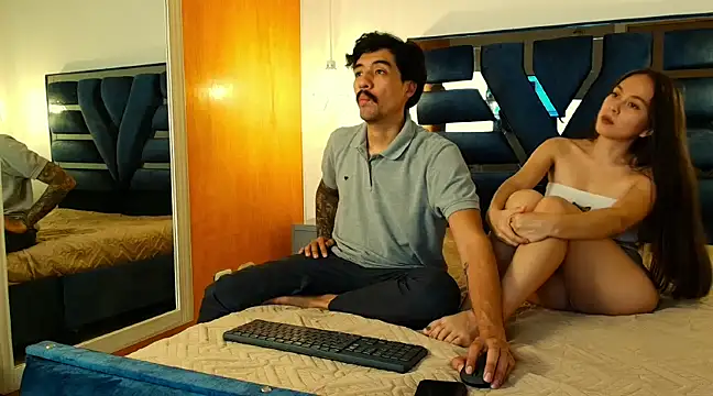 valery and Dani  online show from 03/11/25, 08:42