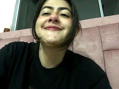 Snapshot of skyler1195 chatting on 10/10/25, 06:23 skyler1195 online show from 10/10/25, 06:23