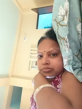 Snapshot of Arohi35 chatting on 03/17/26, 09:45 Arohi35 online show from 03/17/26, 09:45