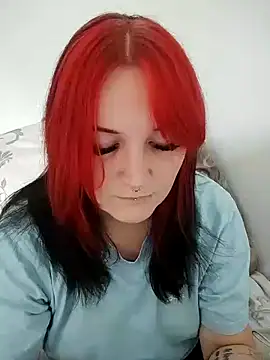 Snapshot of TiffiChantiT2 chatting on 10/07/25, 10:12 TiffiChantiT2 online show from 10/07/25, 10:12