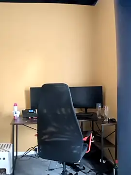 Snapshot of Nick-Ox chatting on 03/21/25, 07:22 Nick-Ox online show from 03/21/25, 07:22