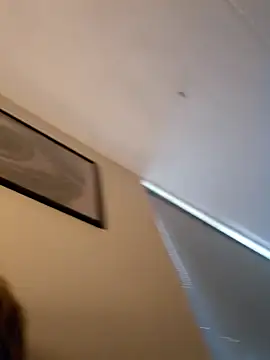 Snapshot of boasbuiten chatting on 02/12/26, 11:16 boasbuiten online show from 02/12/26, 11:16