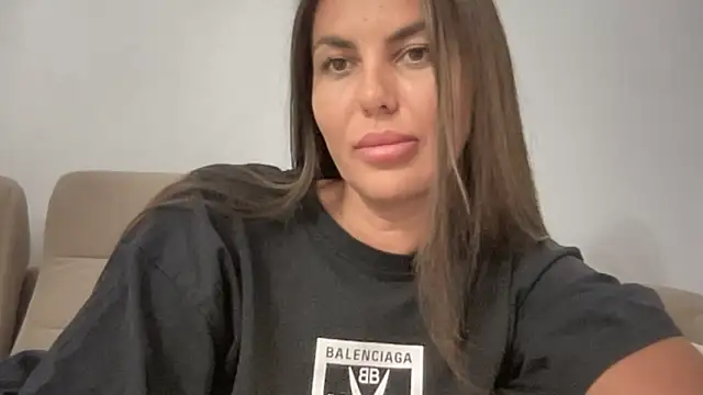 AngelinaMeov online show from 09/08/25, 05:45