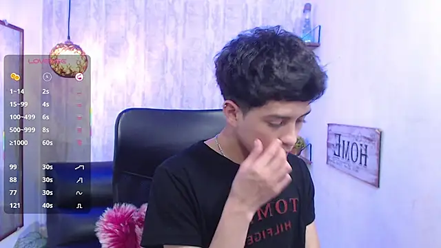 Snapshot of Sam_Daves chatting on 03/12/25, 04:13 Sam Daves online show from 03/12/25, 04:13