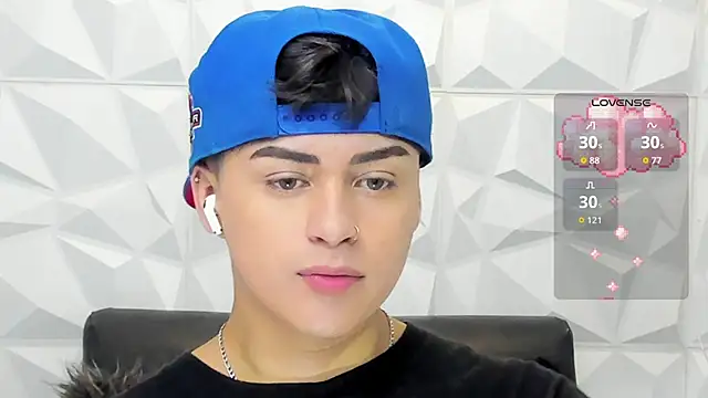 Snapshot of Sam_Daves chatting on 11/24/25, 02:06 Sam Daves online show from 11/24/25, 02:06