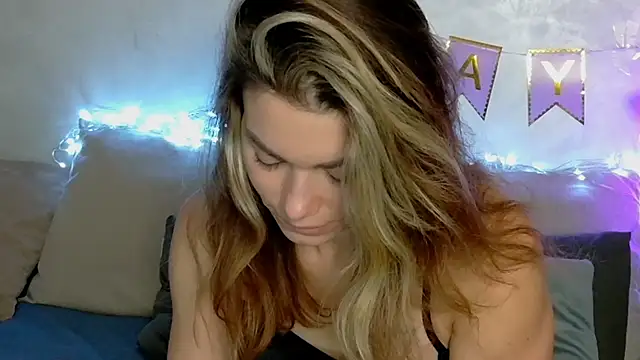 SweetDarling7 online show from 12/14/25, 10:36