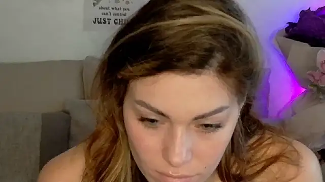 Snapshot of SweetDarling7 chatting on 03/08/26, 01:04 SweetDarling7 online show from 03/08/26, 01:04