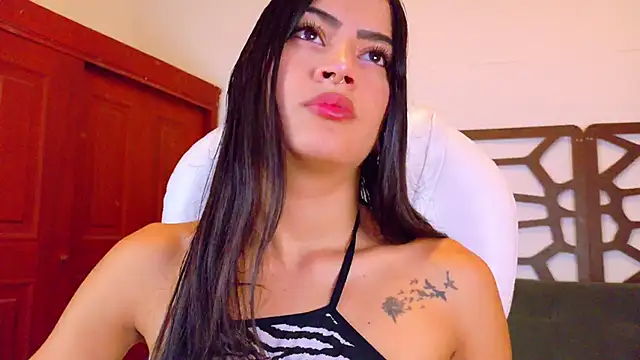 alice rous21 online show from 11/11/25, 01:11