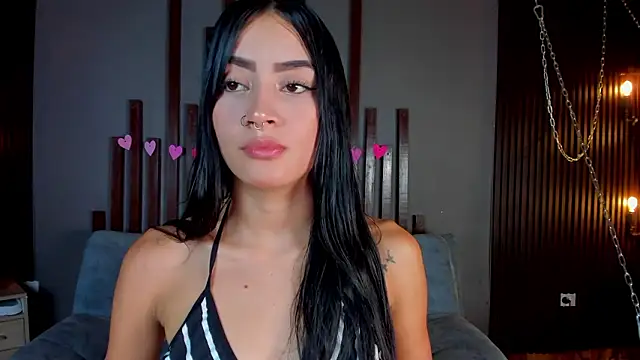 Snapshot of alice_rous21 chatting on 02/15/26, 07:32 alice rous21 online show from 02/15/26, 07:32