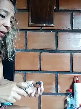 Lady Lolla11 online show from 10/12/25, 03:44