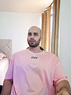 Snapshot of Chris_Alzate chatting on 03/16/25, 09:16 Chris Alzate online show from 03/16/25, 09:16