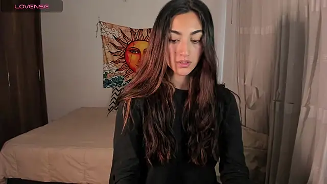 Gabee7  online show from 03/12/25, 04:02