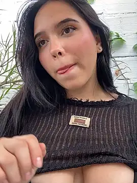 Snapshot of LunaCandy_ chatting on 03/12/25, 08:20 LunaCandy online show from 03/12/25, 08:20