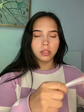 Snapshot of LunaCandy_ chatting on 03/18/25, 12:47 LunaCandy online show from 03/18/25, 12:47