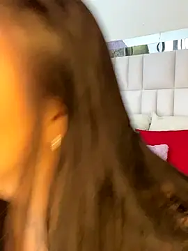 Snapshot of LunaCandy_ chatting on 10/29/25, 02:52 LunaCandy online show from 10/29/25, 02:52